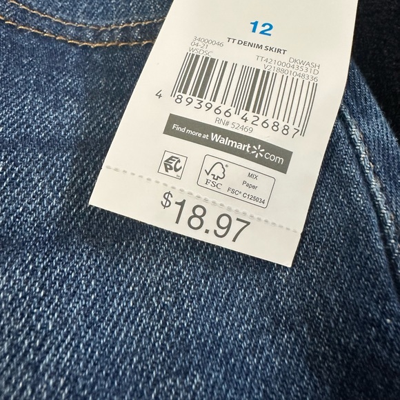 New 4 piece blue Jean bundle overalls , jeggings  & 2 skirts!! - Picture 7 of 10